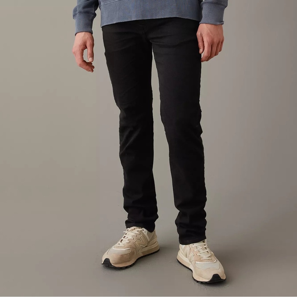 Black American Eagle Slim Straight Jeans 34x30